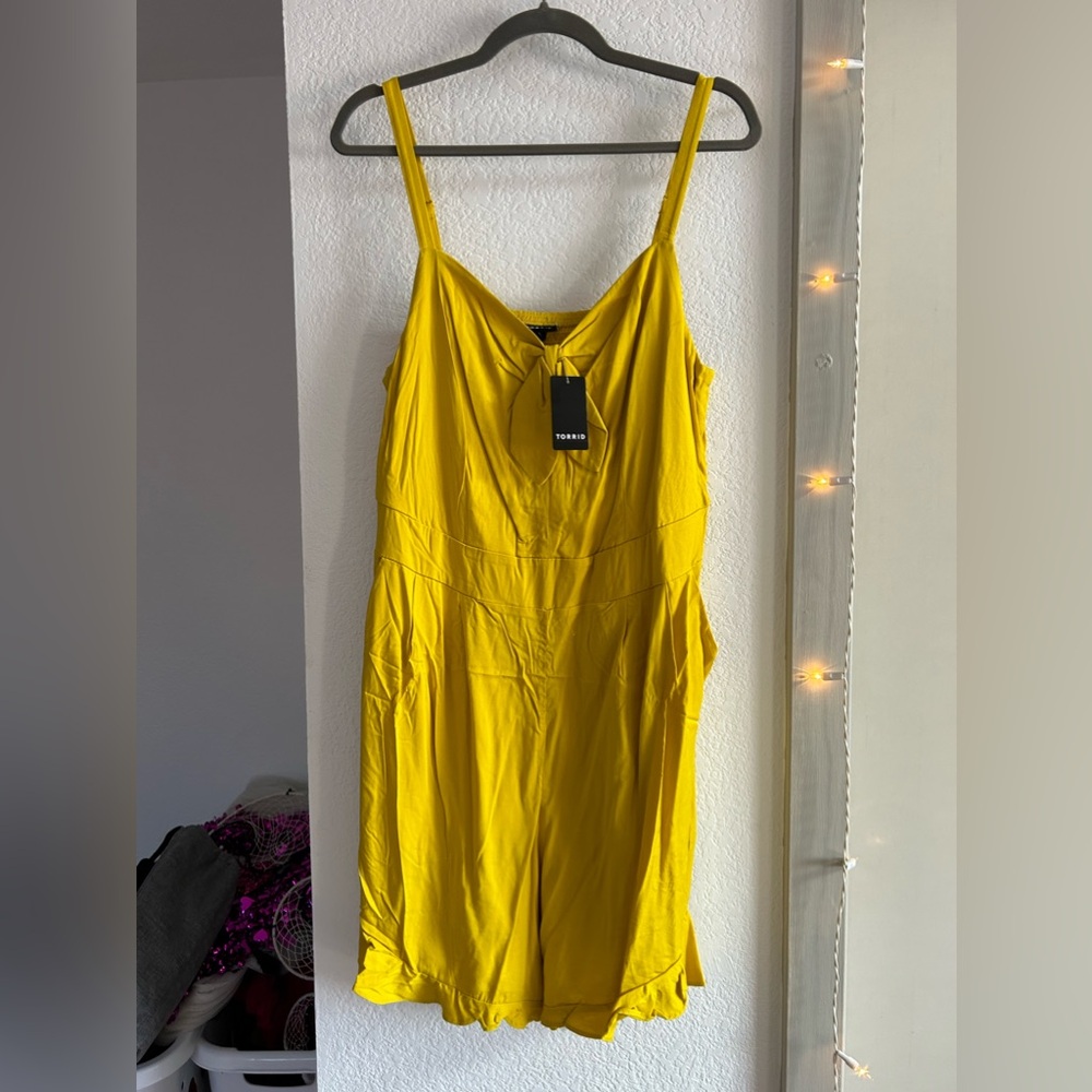 NWT TORRID CHALLIS ROMPER